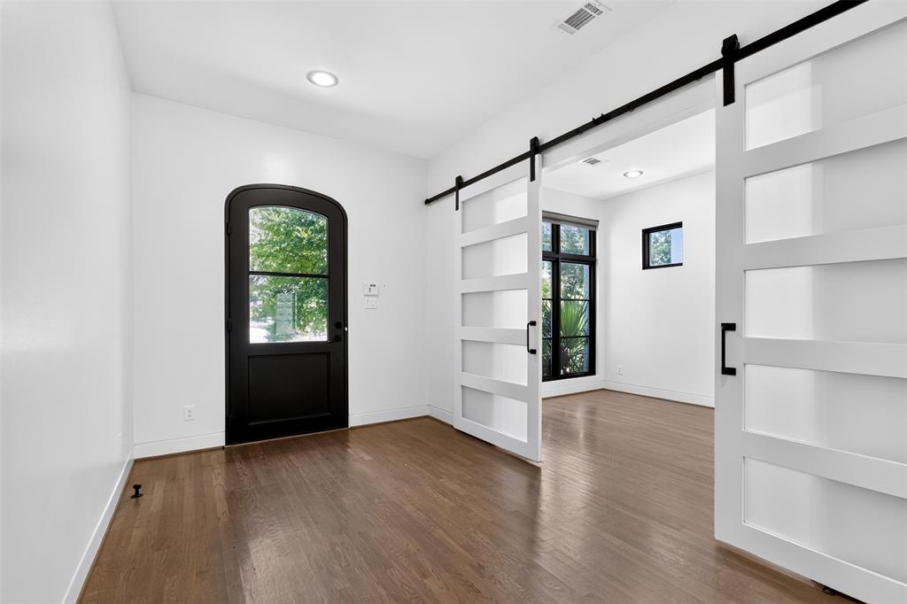 3479 Mcfarlin Boulevard Property Photo 3