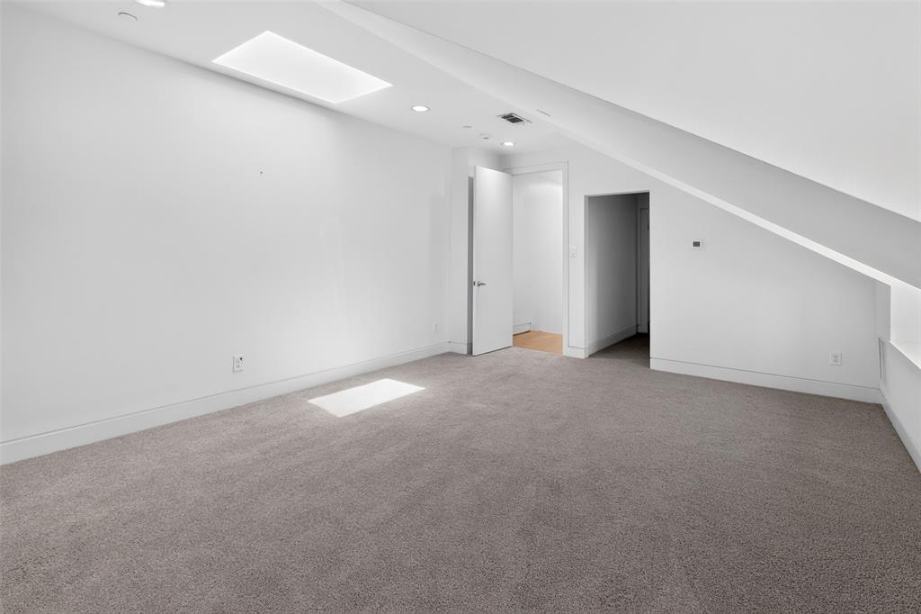 3479 Mcfarlin Boulevard Property Photo 27