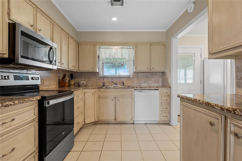 729 Hcr 2224 Property Photo 12
