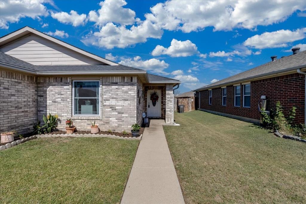 2612 Diver Court Property Photo 1