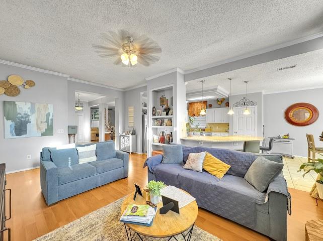220 Boulder Creek Drive Property Photo 4