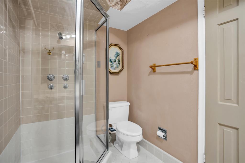 6345 Bandera Avenue Property Photo 16