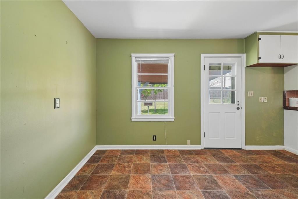 109 Casstevens Street Property Photo 11