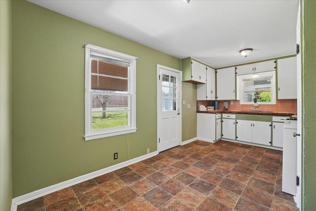 109 Casstevens Street Property Photo 12