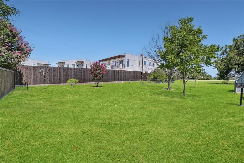 109 Casstevens Street Property Photo 26