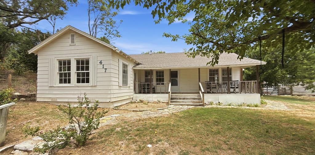 417 W Gentry Street Property Photo 1