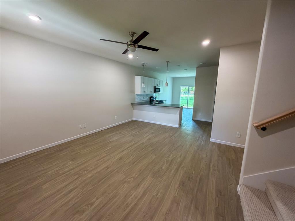 413 W Dulin Street Property Photo 5