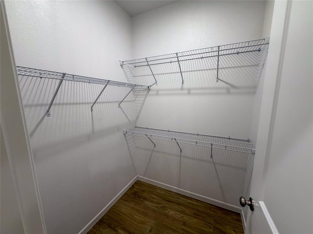 413 W Dulin Street Property Photo 10