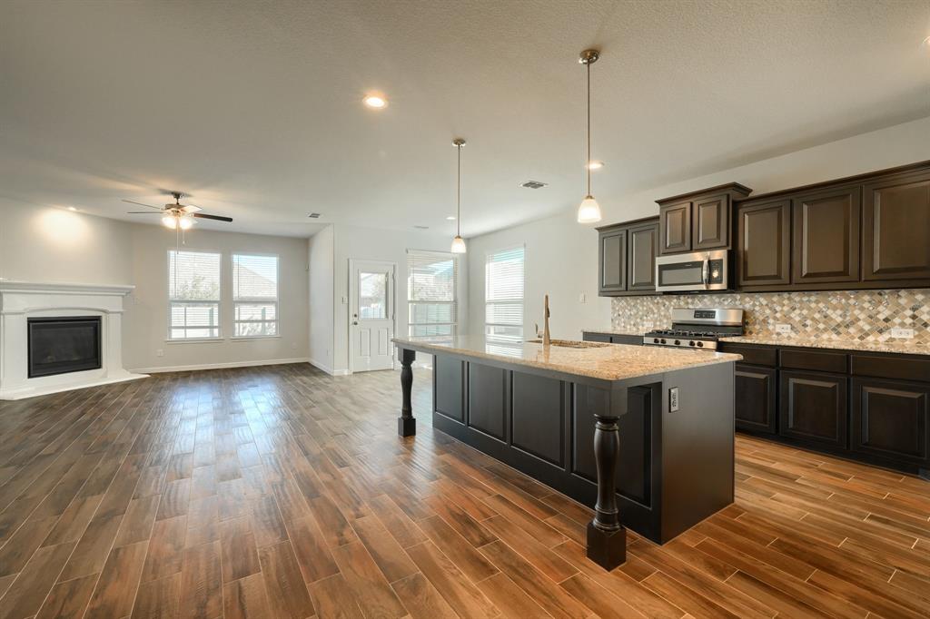 936 Meadows Drive Property Photo 13