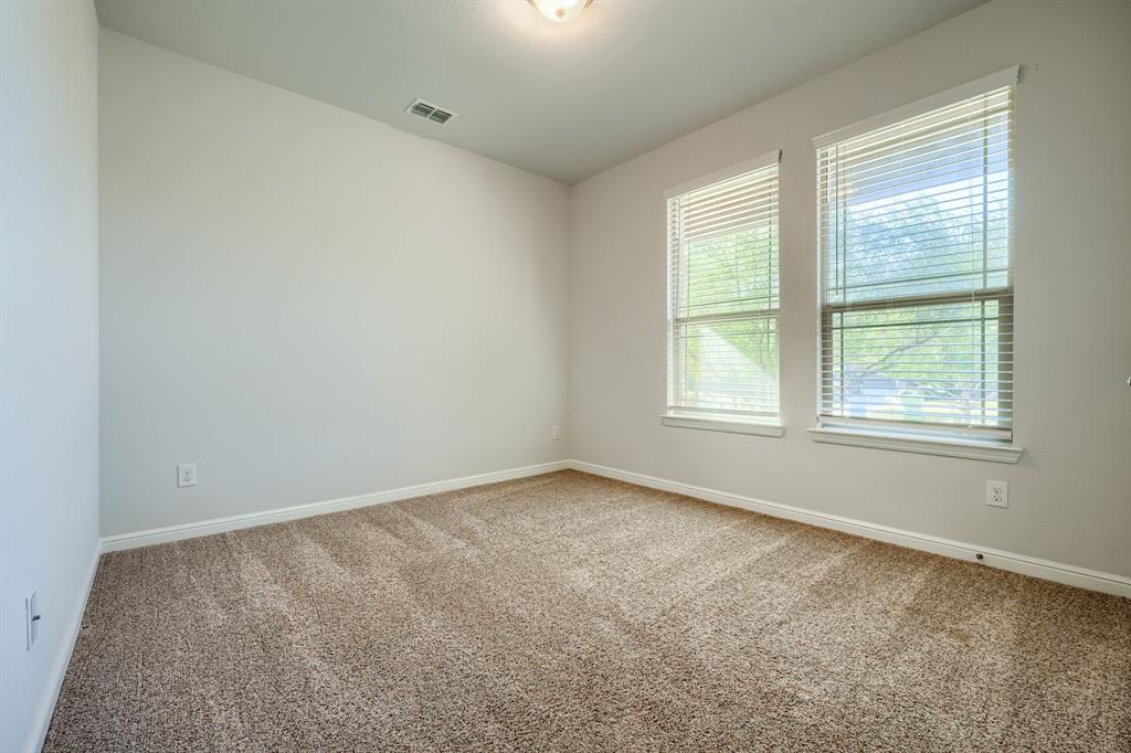 936 Meadows Drive Property Photo 22