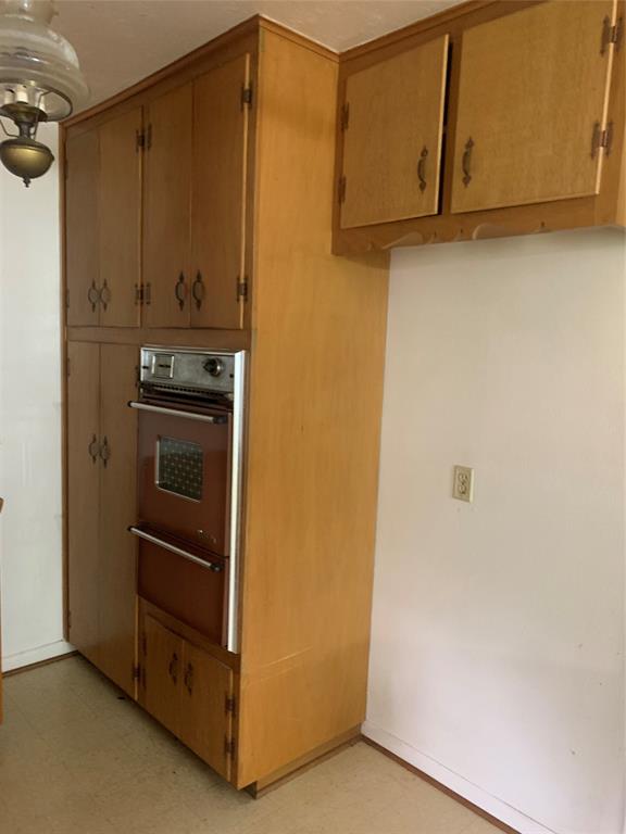 132 Skylark Drive Property Photo 5