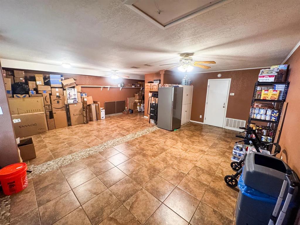 316 County Road 2750 Property Photo 13