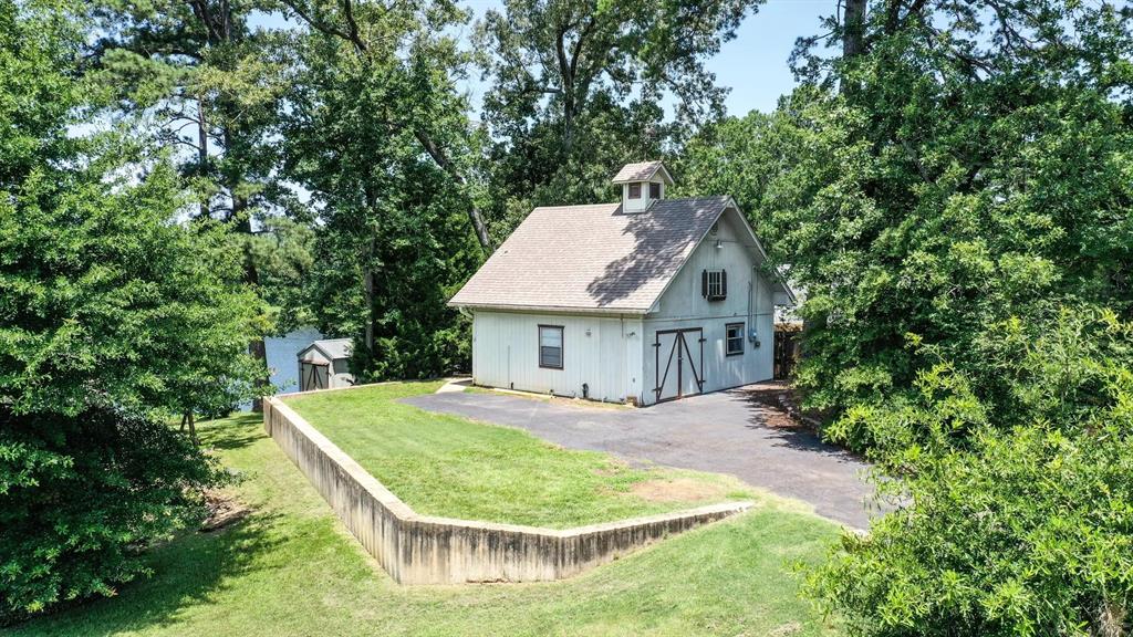 316 County Road 2750 Property Photo 26
