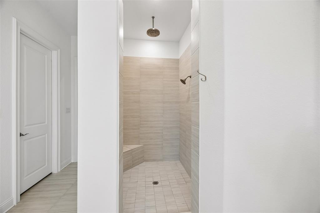 6922 Tailwater Trail Property Photo 24
