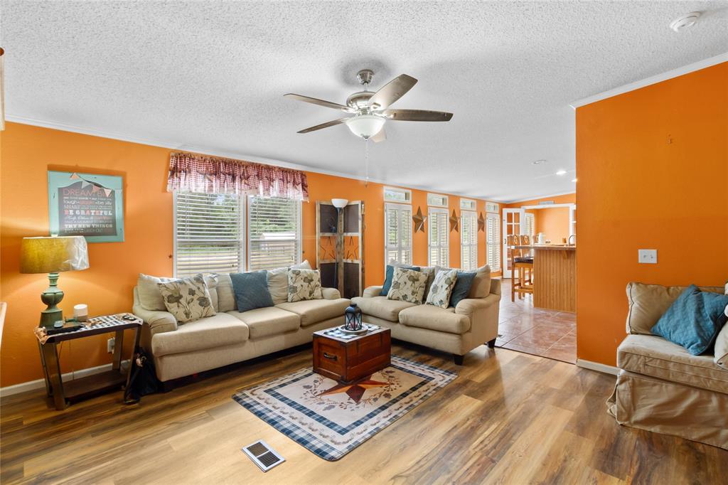 7212 County Road 2761 Property Photo 3