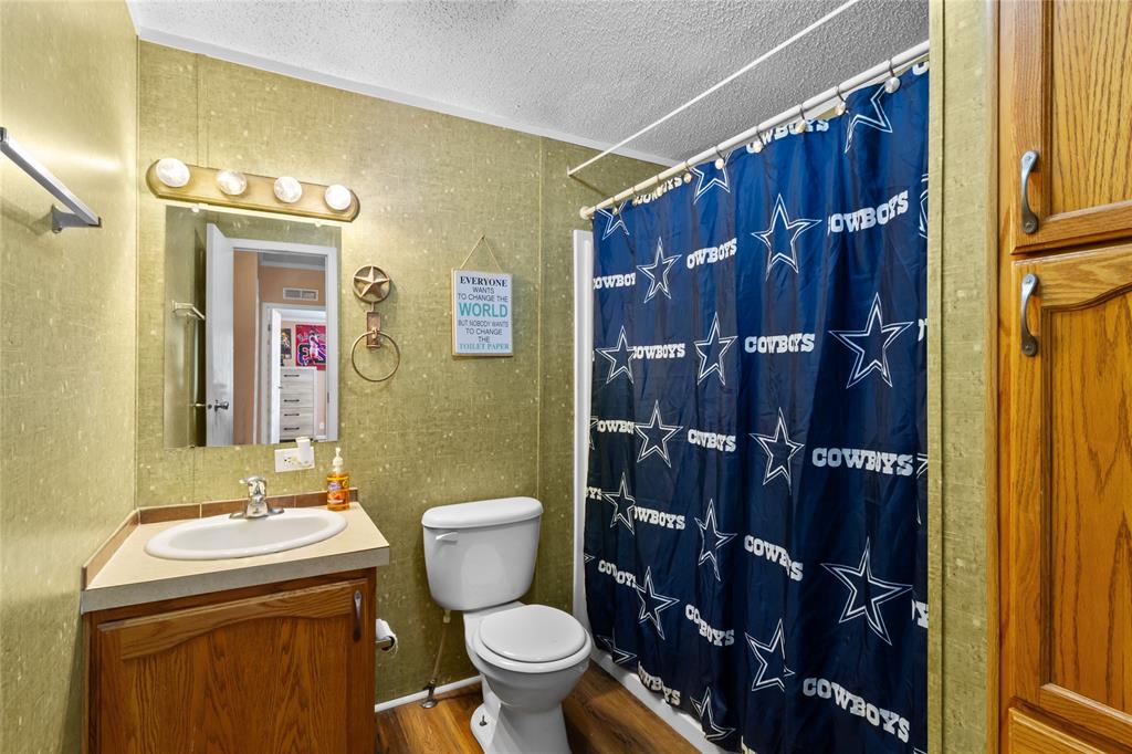 7212 County Road 2761 Property Photo 12