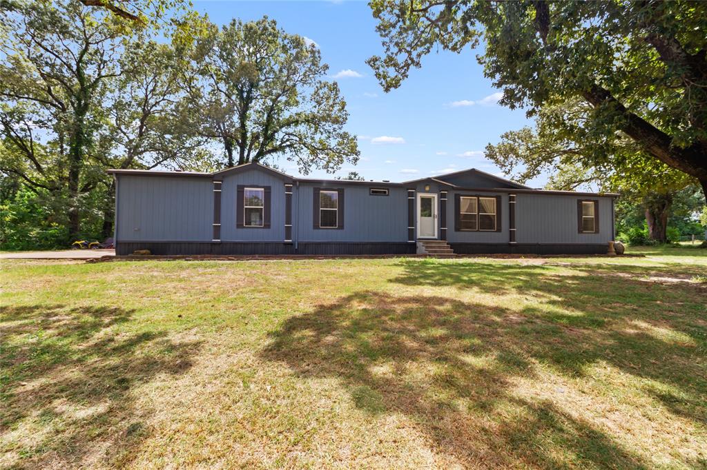 7212 County Road 2761 Property Photo 27