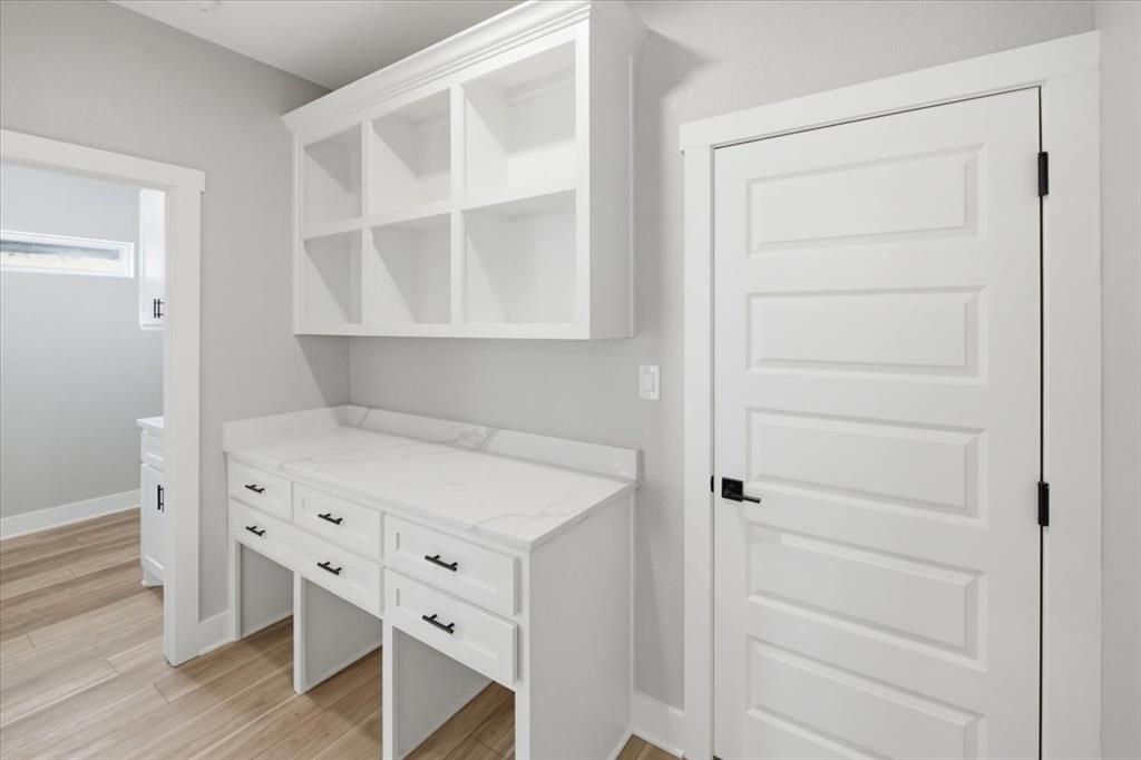 13015 Rainier Drive Property Photo 17