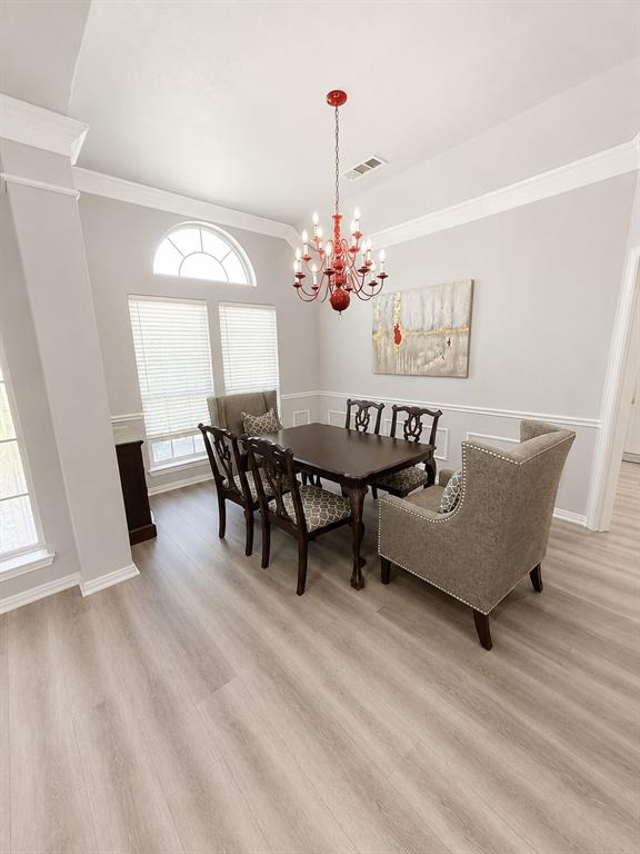 209 Longmeadow Drive Property Photo 4