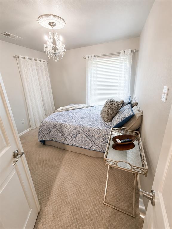 209 Longmeadow Drive Property Photo 15
