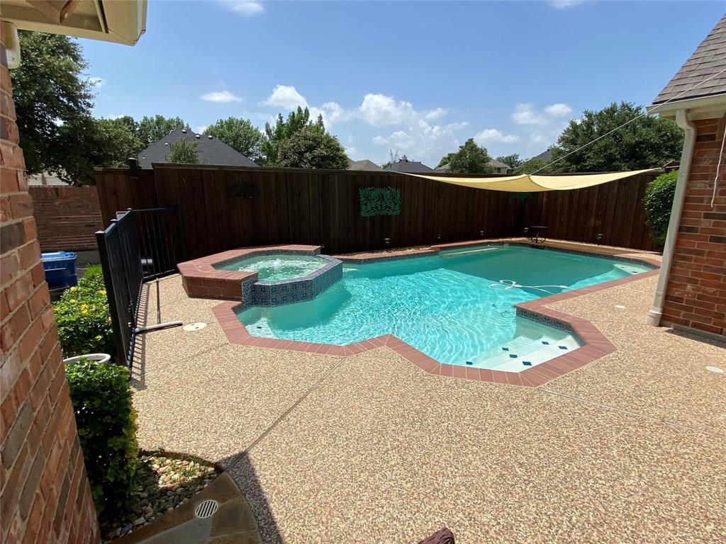 209 Longmeadow Drive Property Photo 23
