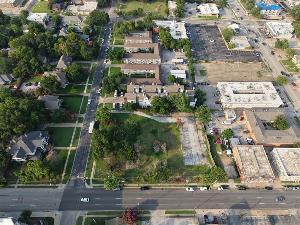 1000 N Peak Street Property Photo 3
