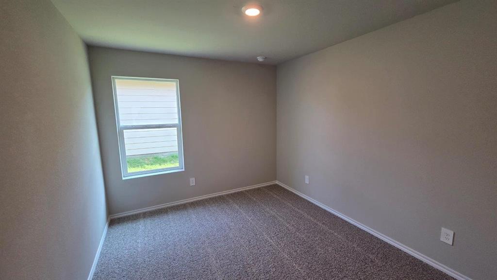 16545 Hudson Prairie Way Property Photo 11
