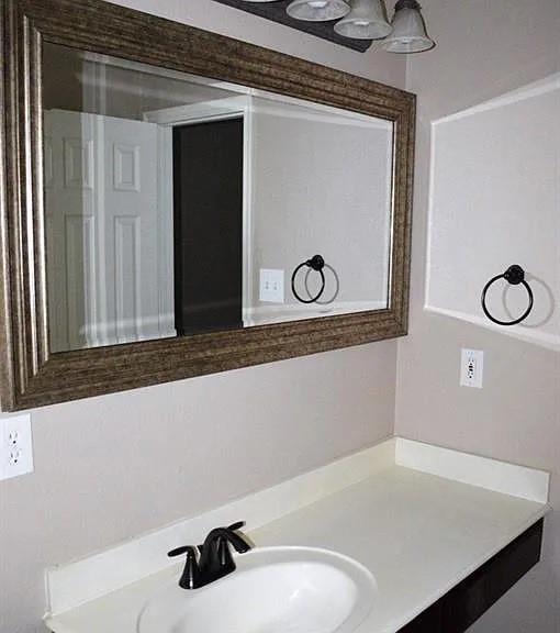 1820 Rodgers Lane Property Photo 8