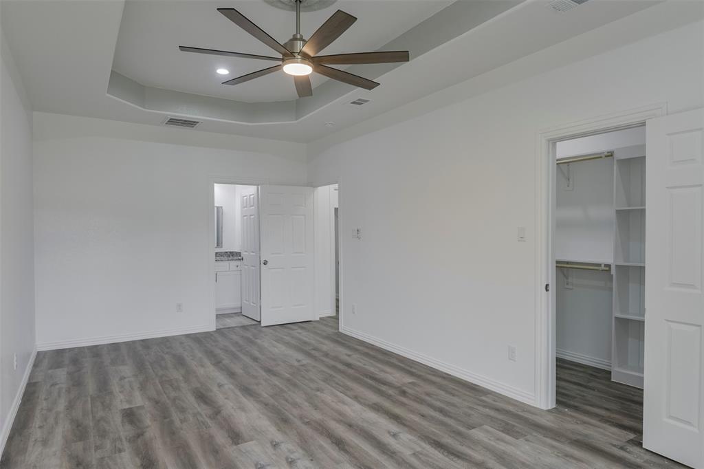 2506 S Denley Drive Property Photo 8
