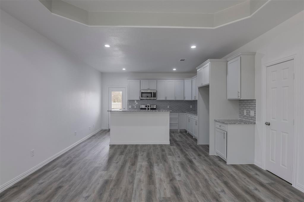 2506 S Denley Drive Property Photo 18