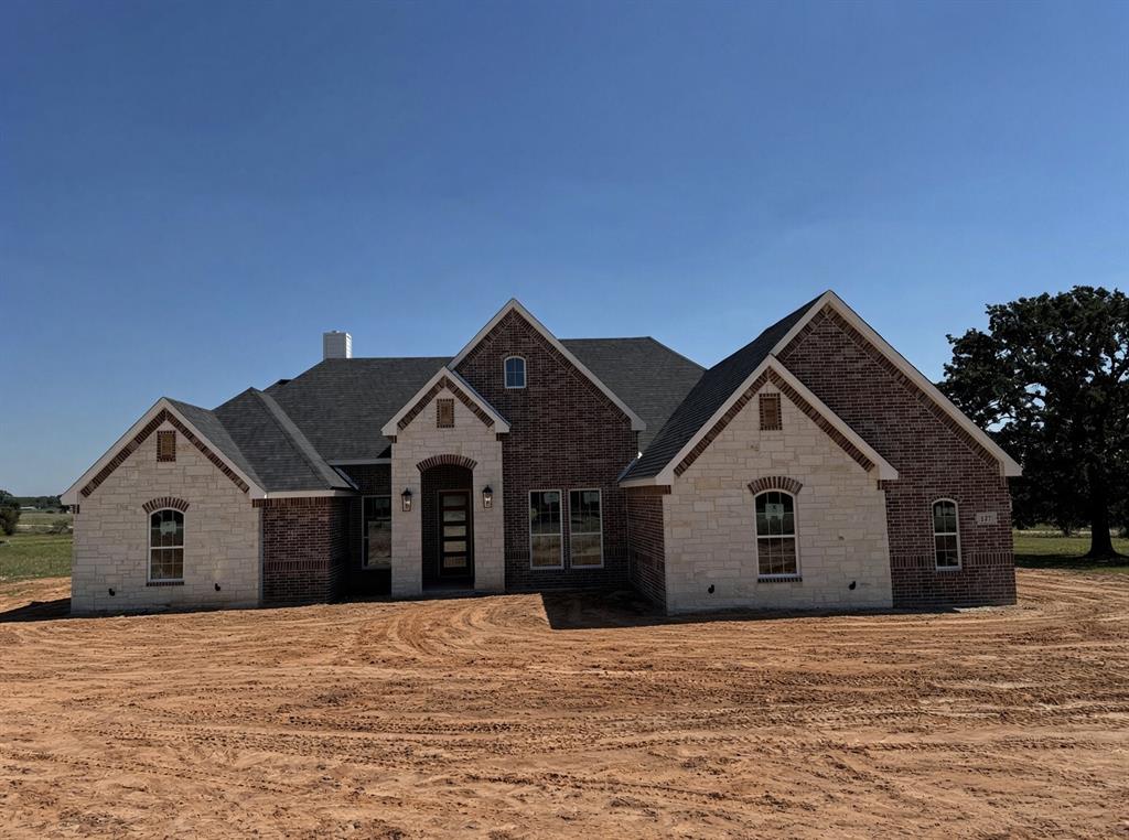 127 Guynell Property Photo 1