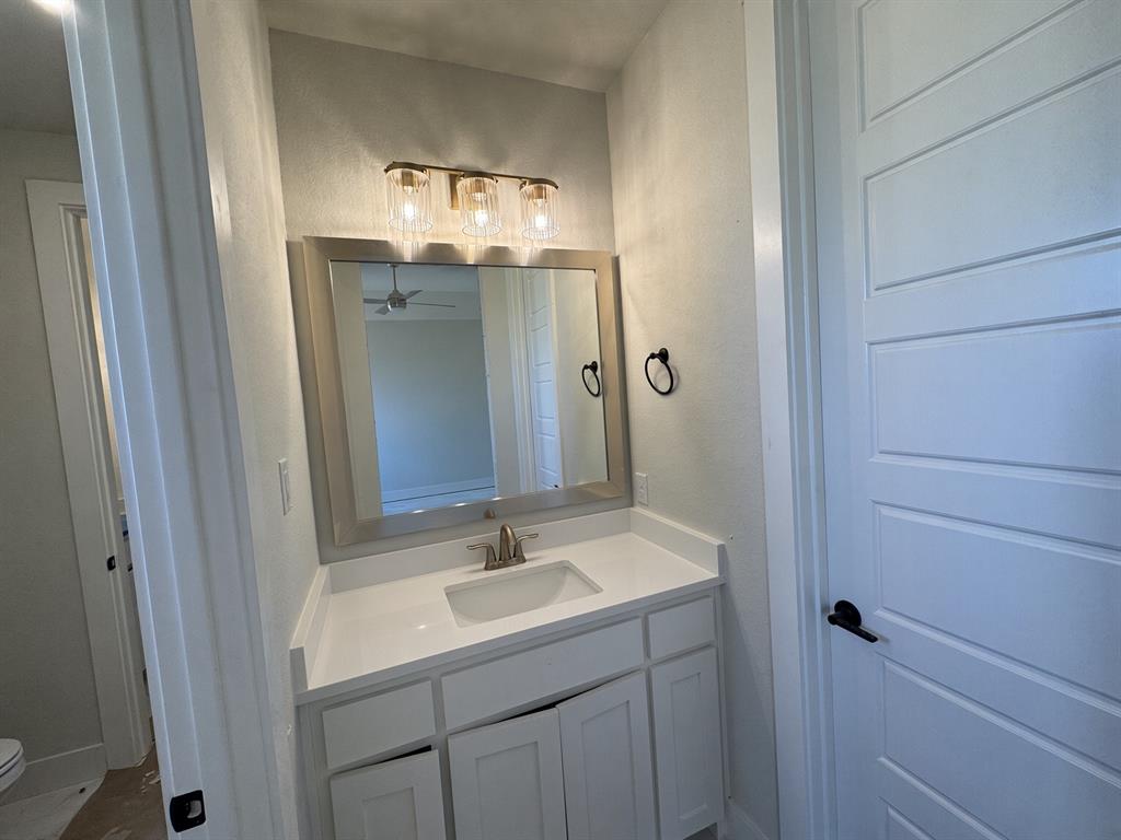 127 Guynell Property Photo 7