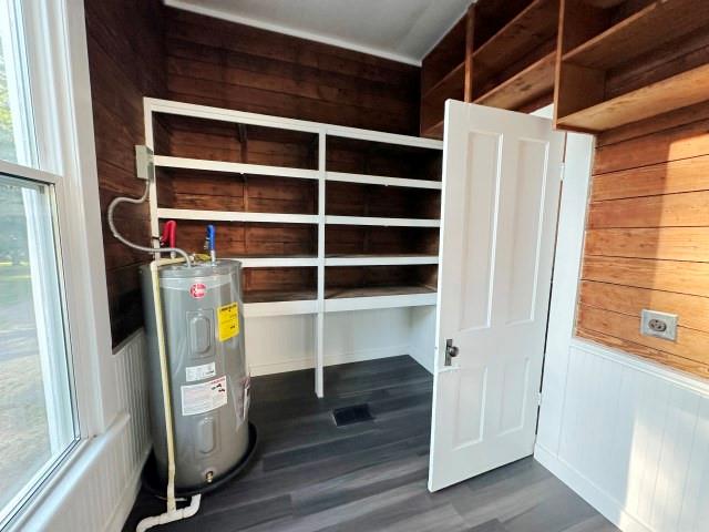 101 Baker Street Property Photo 14