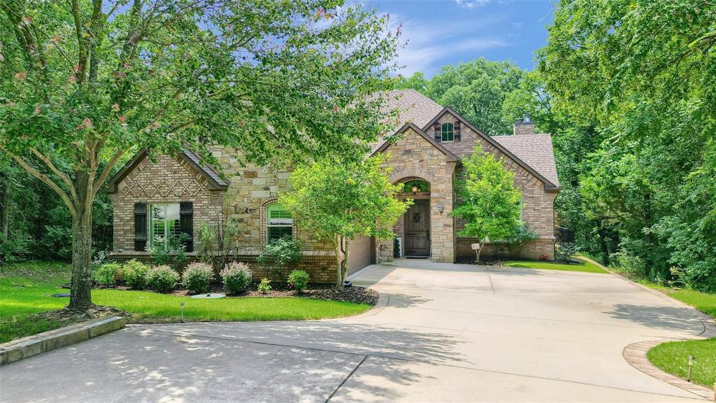 360 Dublin Circle Property Photo 1