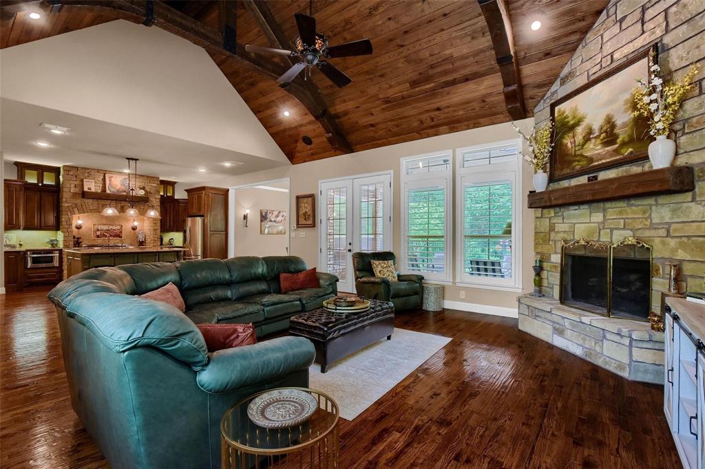 360 Dublin Circle Property Photo 5