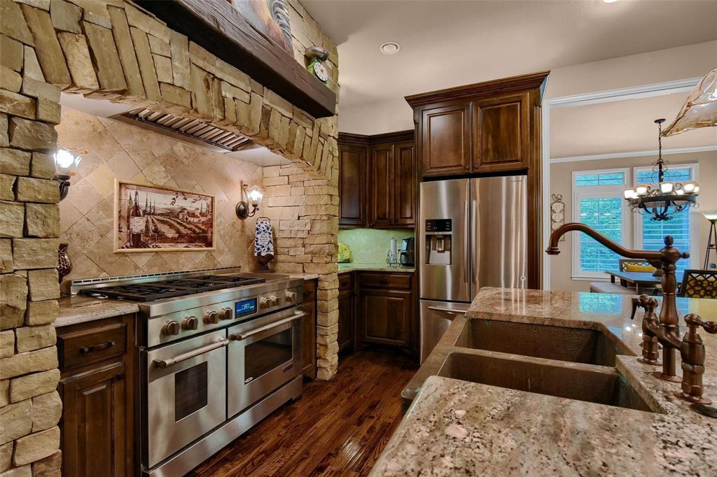 360 Dublin Circle Property Photo 8