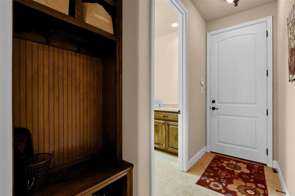 360 Dublin Circle Property Photo 13
