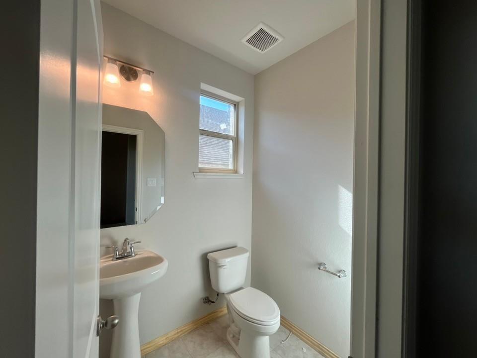 10000 Birchpoint Drive Property Photo 4