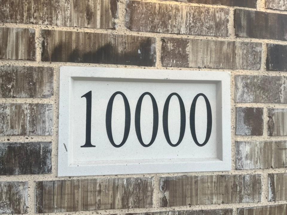 10000 Birchpoint Drive Property Photo 4