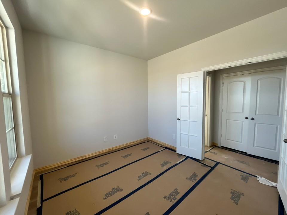 10000 Birchpoint Drive Property Photo 5