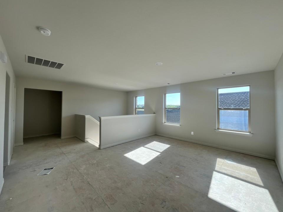 10000 Birchpoint Drive Property Photo 12