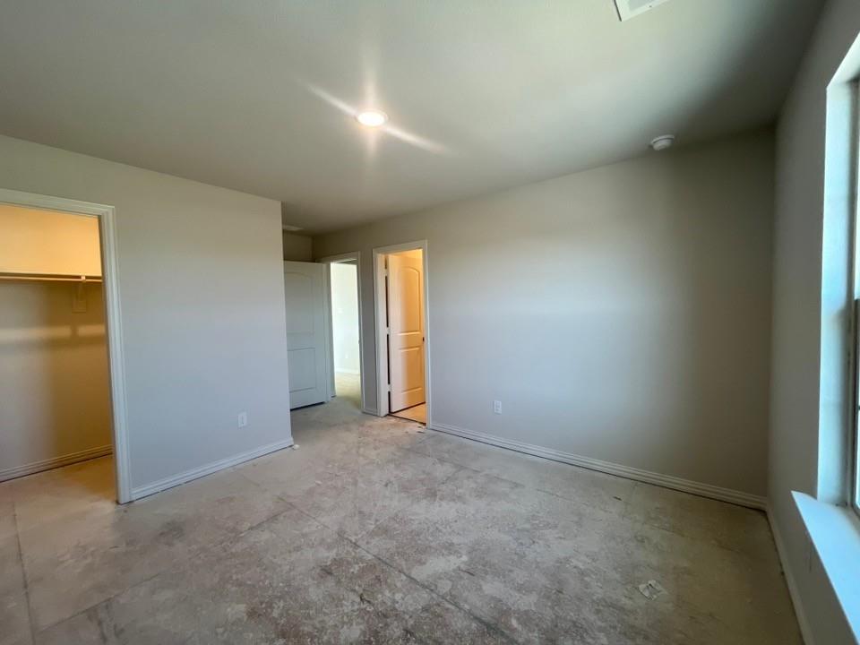 10000 Birchpoint Drive Property Photo 13