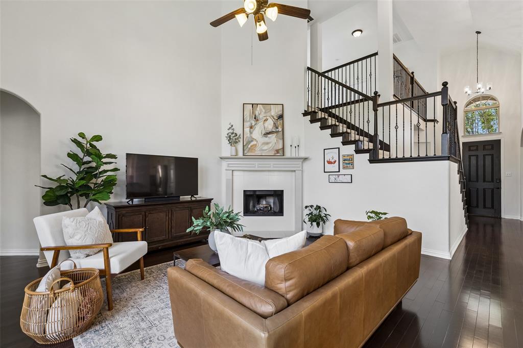 14217 Signal Hill Drive Property Photo 1