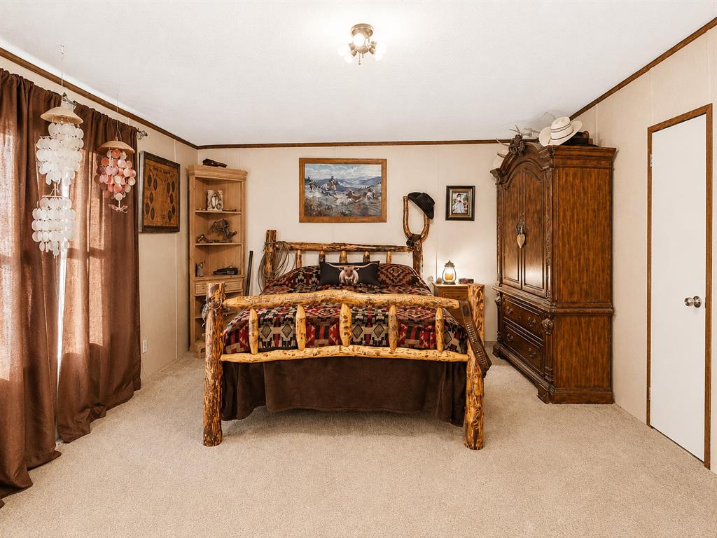 8883 County Road 2075 Property Photo 15