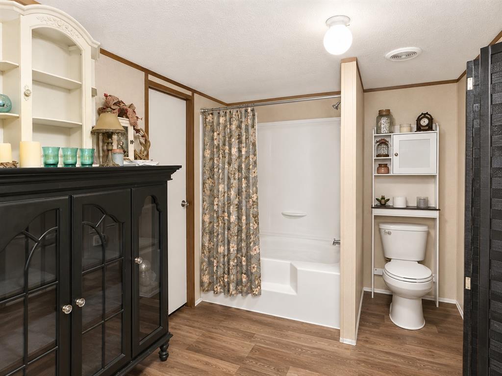 8883 County Road 2075 Property Photo 17