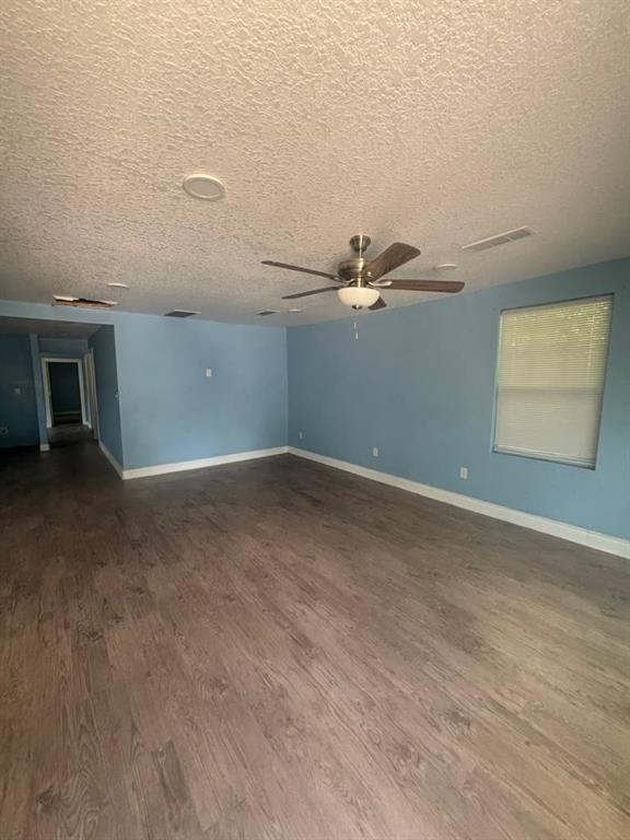 2926 Tampico Street Property Photo 17