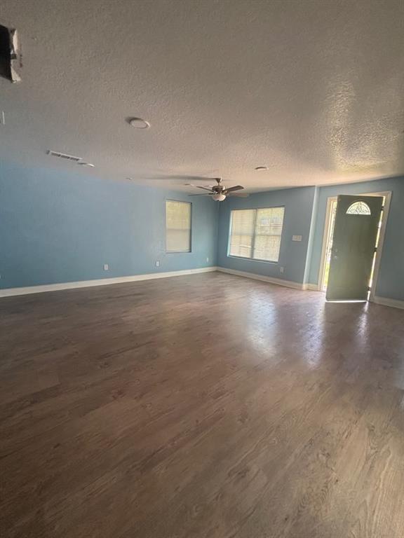 2926 Tampico Street Property Photo 23