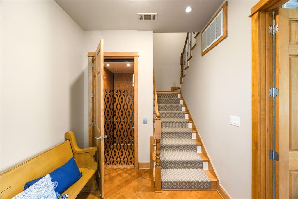 362 Thompson Heights Drive Property Photo 20