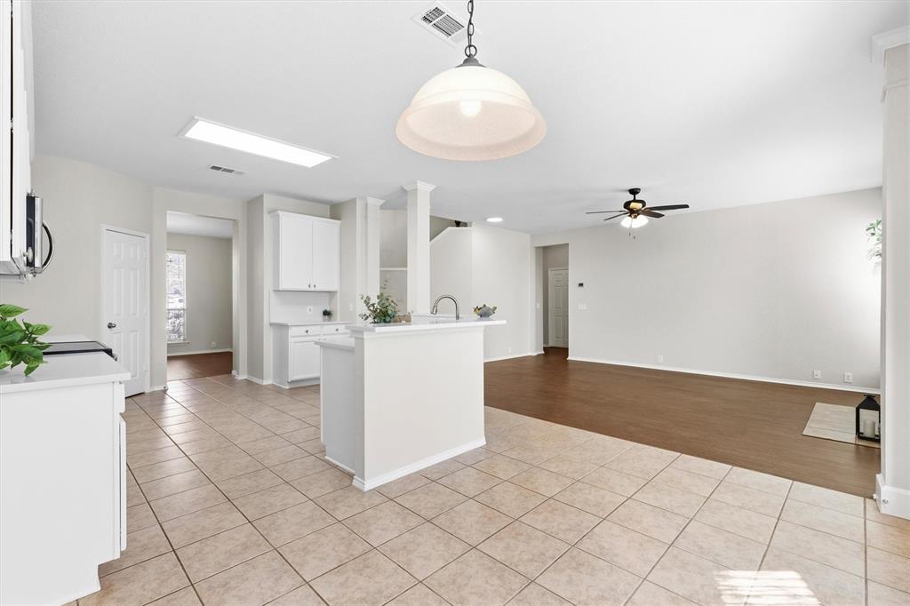 8625 Luzerne Drive Property Photo 12