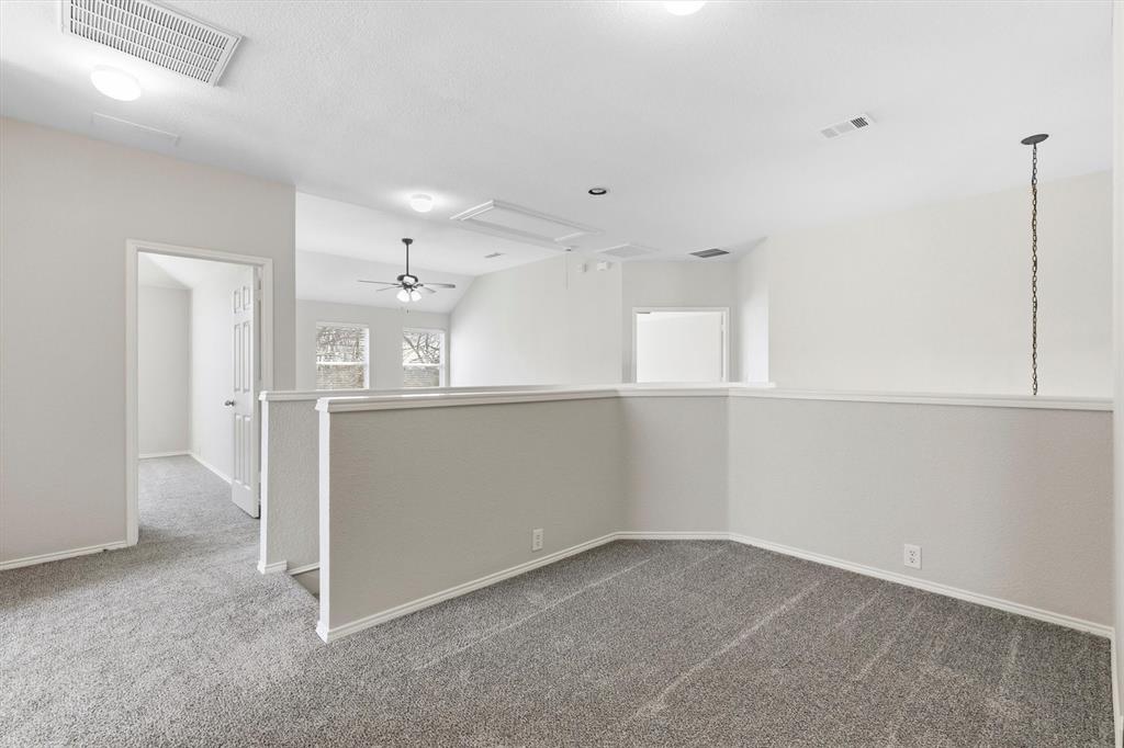 8625 Luzerne Drive Property Photo 17